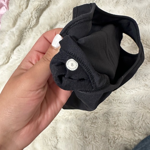 Lululemon sports bra - Picture 2 of 3